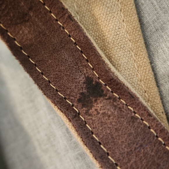 Myra leather star crossbody bag - Picture 12 of 16